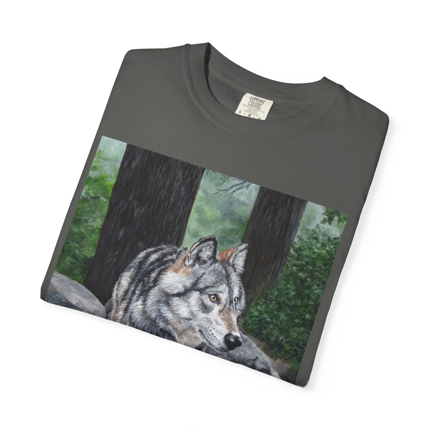 Wolf Portrait T‑Shirt — Realistic Forest Wolf Graphic Tee