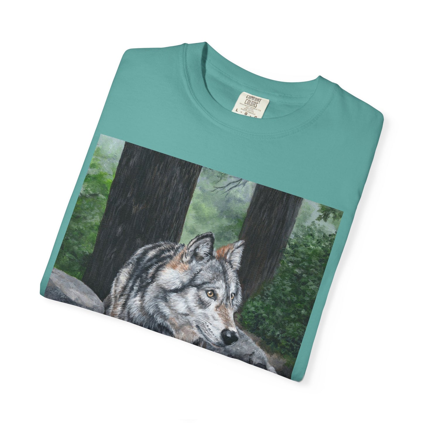 Wolf Portrait T‑Shirt — Realistic Forest Wolf Graphic Tee