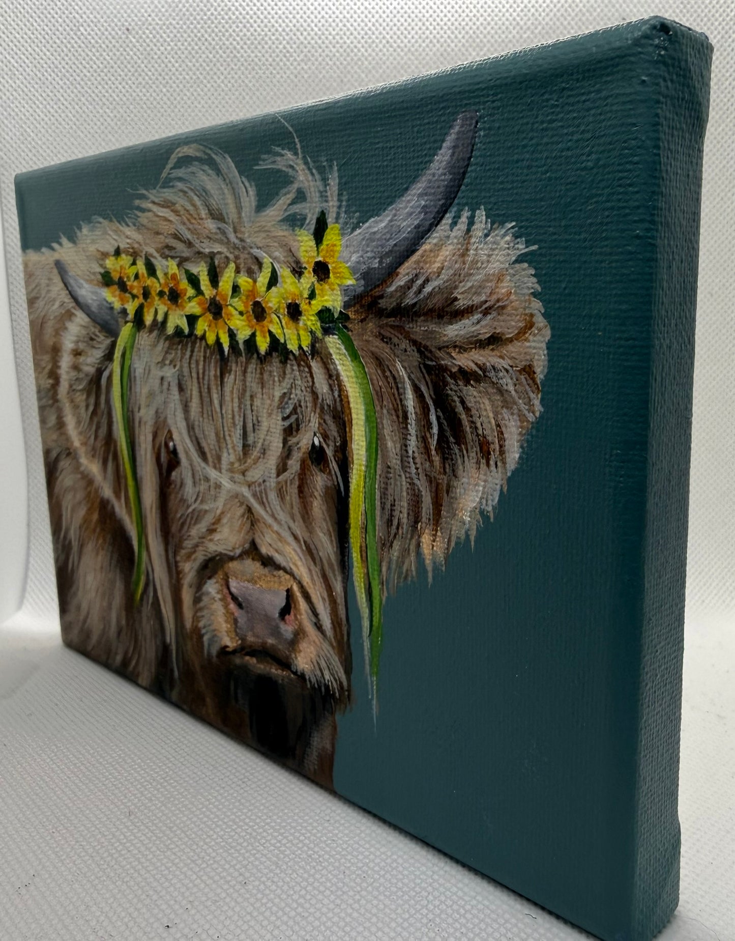 7 x 5 Inch Scottish Highland Cow with Daisy Garland Original Painting