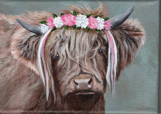 7 x 5 Inch Scottish Highland Cow with Pink and White Garland